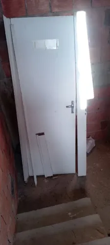Porta com caixao