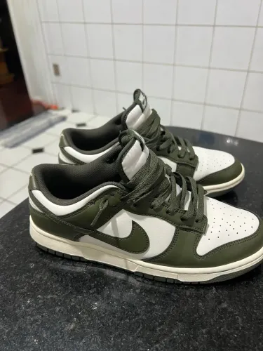Nike Dunk low medium olive tam 42