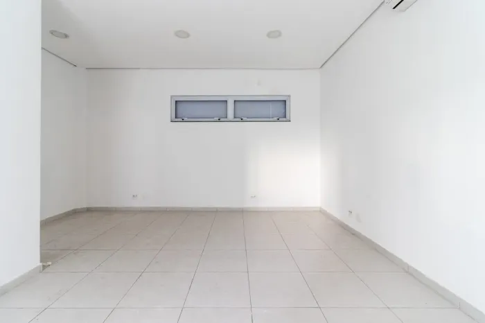 Sala comercial na Rua Visconde de Inhomerim, 137 - SALA 2 48 m²