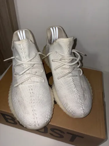 Yeezy Boost 350 V2 Bone