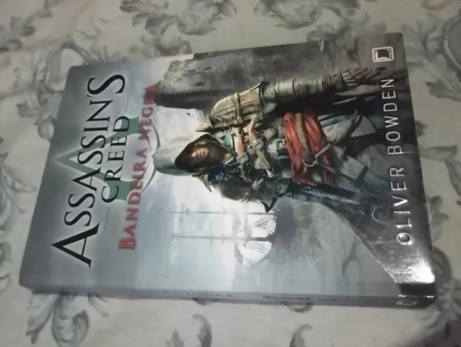 Livro assassin's Creed black flag