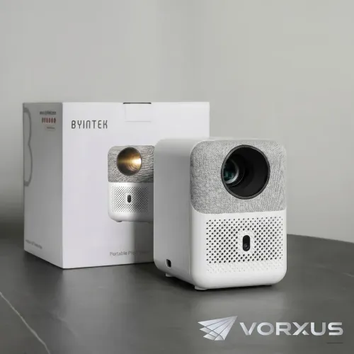 Projetor Smart BYINTEK U4 (Android, Wi-Fi, Foco Automático) - Completo na Caixa!
