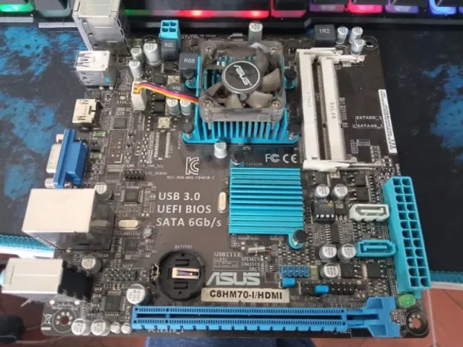 Placa Mãe + Memoria Ram 4GB