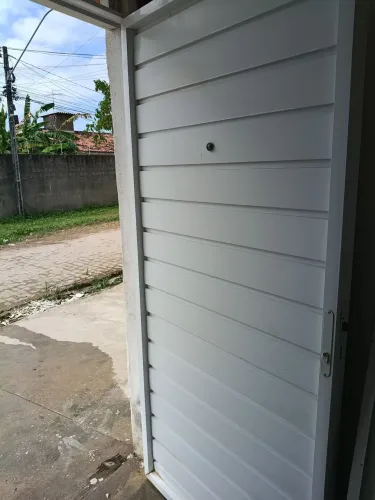 Vendo um portão de alumínio 210 pô 100 metros