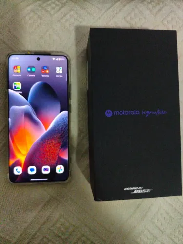Motorola Signature - 12 GB RAM - 512 GB MEMORIA. Preto. Celular, caixa, carregado e NF.