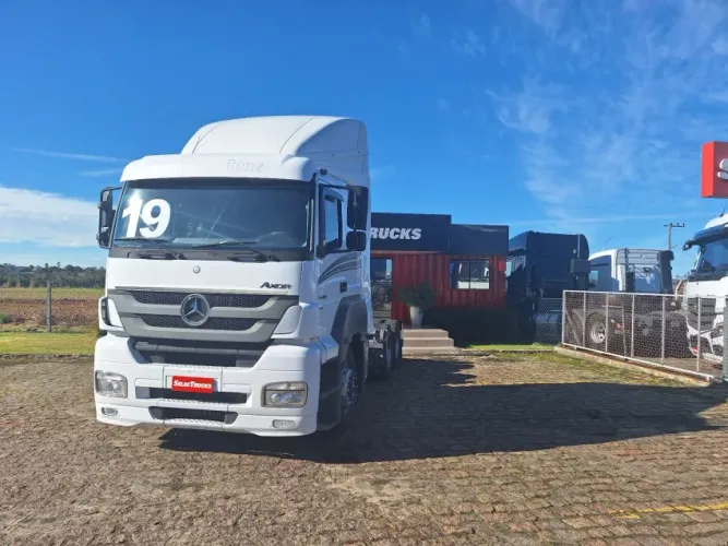 Mercedes-Benz Axor 2644 LS 6x4 | Selectrucks