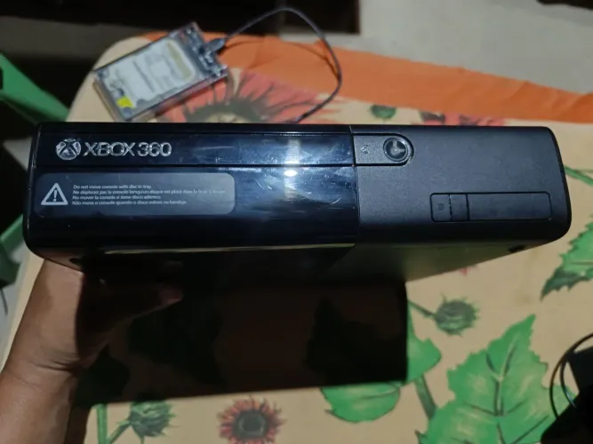 Xbox 360 Super Slim desbloqueado