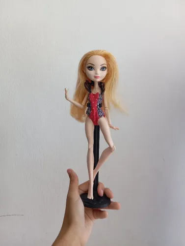 APPLE WHITE BONECA EVER AFTER HIGH