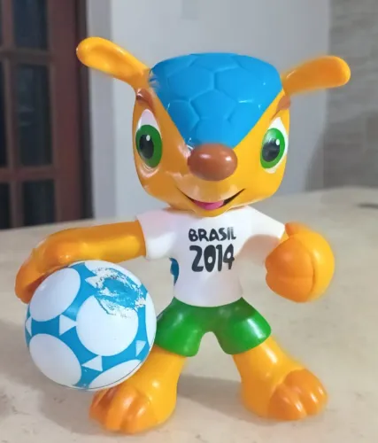 Desapego Usado Boneco Mascote Fuleco Copa 2014 Vinil Grow 13 Cm