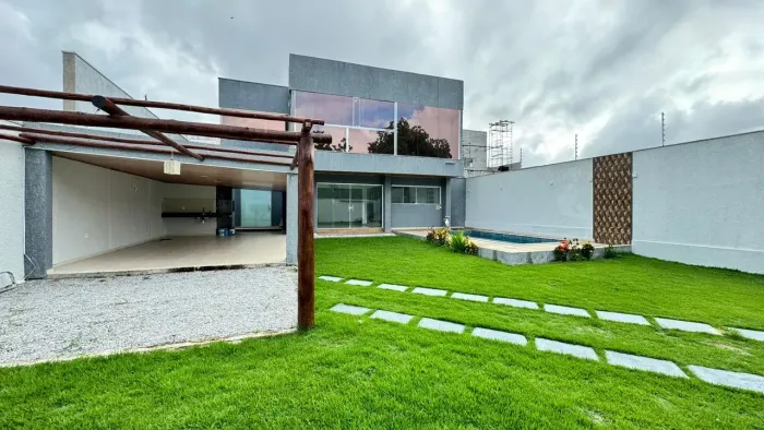 VENDE CASA NO BAIRRO ANTARES