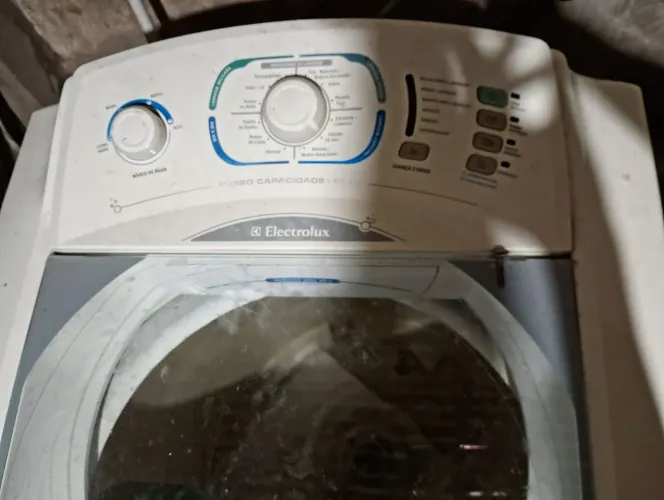 Máquina de lavar para aproveitar peças 