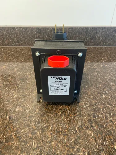 Autotransformador 5000va bivolt - Tech Max