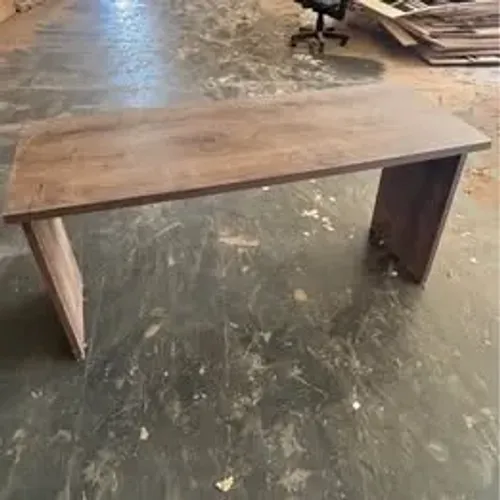 Mesa escrivaninha escritório marrom 1,50m
