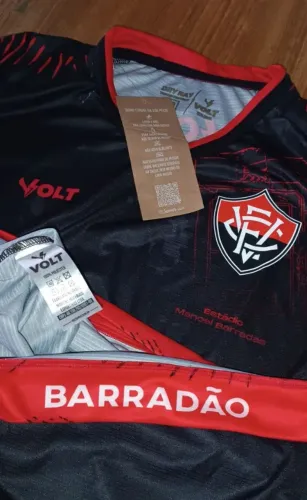 Camisa Original Nova na Etiqueta 2024 Aquece Volt Vitória EC Preta Tamanho GG