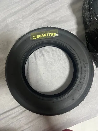 2 Pneus 10x2.125 Boartyre Patinete Elétrico Foston S10 / Hoverboard 10 Pol. (Aro 6.5 )