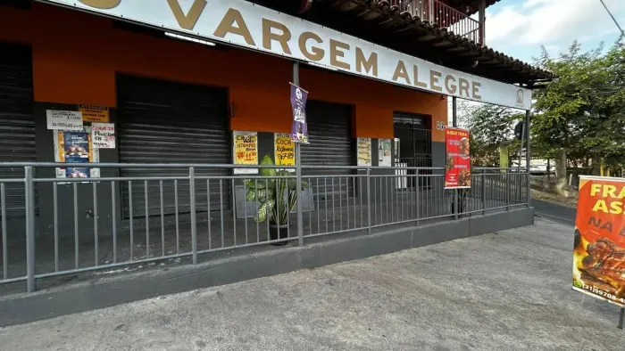 Ponto Comercial a venda - 4 lojas 290 m²