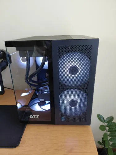 PC Gamer Ryzen 7 5700X | RTX 5060 | 16GB