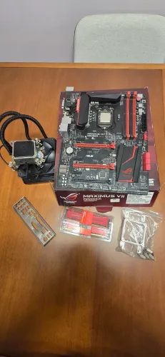 Kit placa mãe Asus ROG VII Ranger + I7-4790 + Kingston Savage 16 GB + Water cooler Seidon 