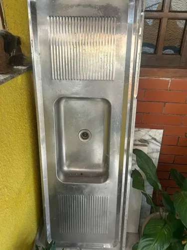 Pia de inox Tramontina