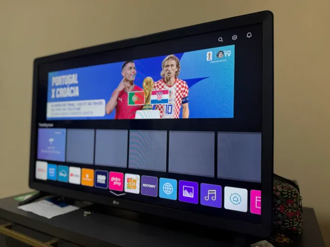 TV LG 32? LED Smart TV