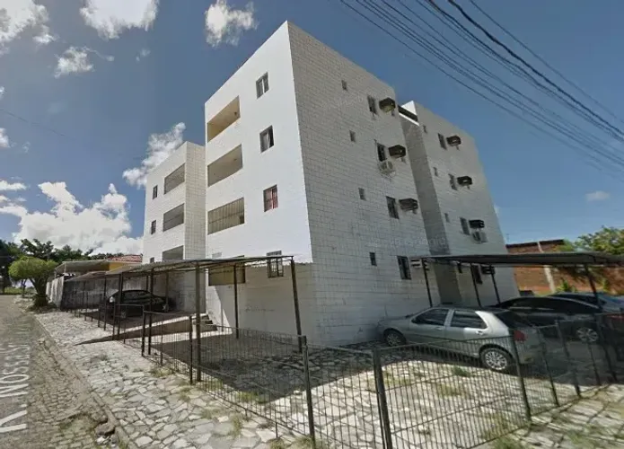 Excelente Apartamento no João Paulo 2 (54 m², 2/4, Condomínio Juliene Monique).