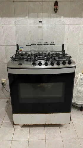 Fogão Brastemp 6 bocas com forno