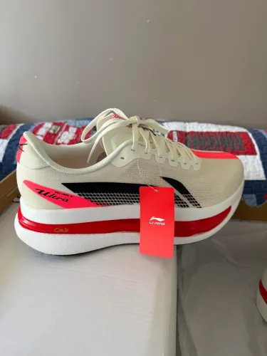 Tênis Corrida Li Ning Red Hare 9 Ultra NOVO SEM USO
