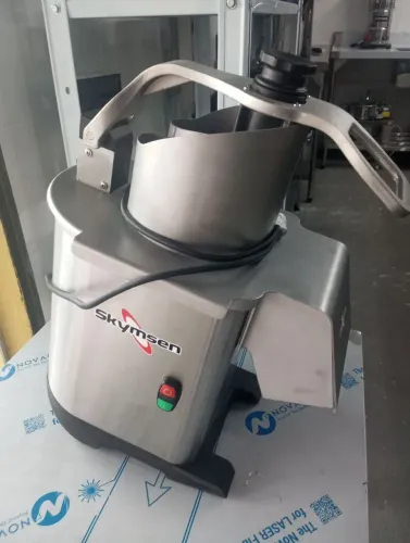 NZ. Multiprocessador de alimentos SKYMSEN 