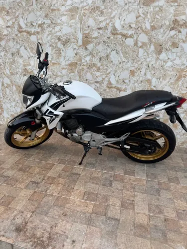 HONDA CB 300R 2015 FLEX ABS ? R$ 12.500
