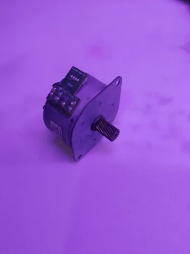 Motorzinho eletrônico 