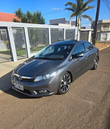 Honda Civic Sedan EXS 1.8/1.8 Flex 16V Aut. 4P 2013