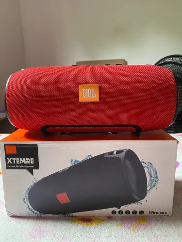 Caixa de som jbl