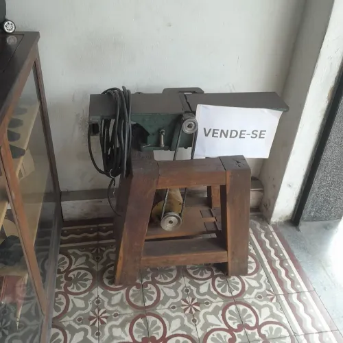 Novo e ele