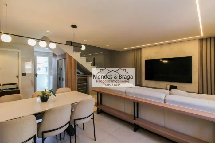 Casa com 3 dormitórios à venda, 150 m² por R$ 1.450.000,00 - Vila Augusta - Guarulhos/SP