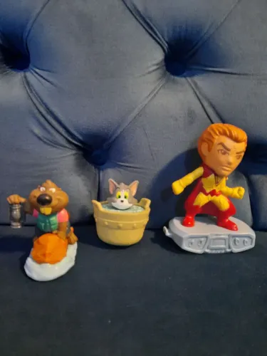 Combo brinquedo MC