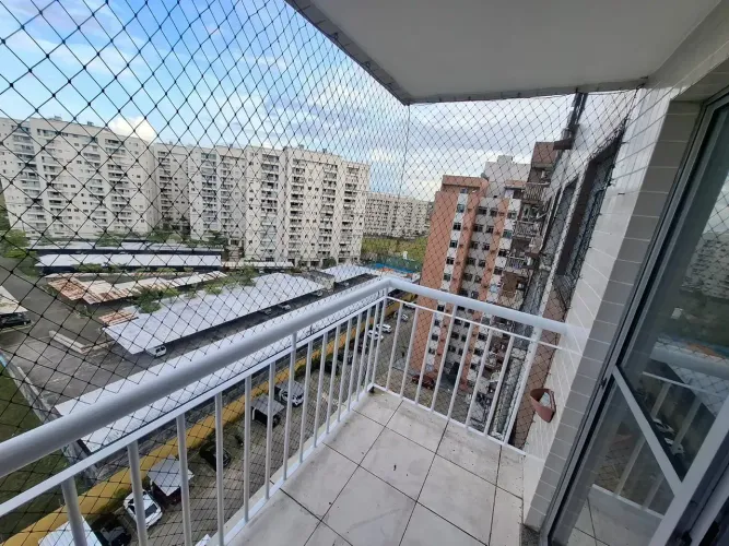 CONDOMINIO VILLE LAGUNA - COBERTURA DUPLEX COM 4/4 - 2 VAGAS - AREA DE LAZER COMPLETA - LO