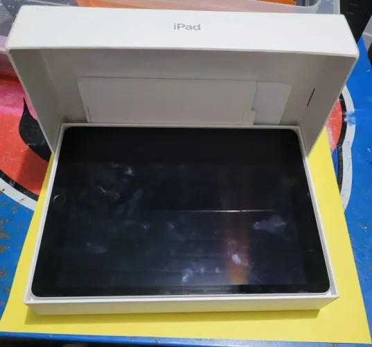 iPad 9 Apple