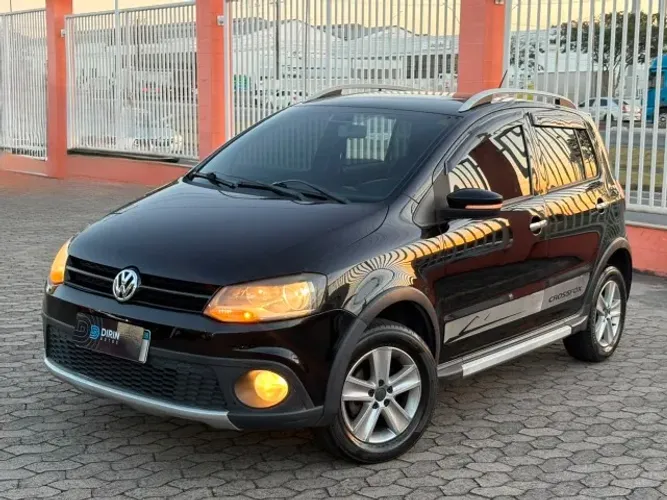 Volkswagen Crossfox 1.6 MI Total Flex 8V 5P 2011