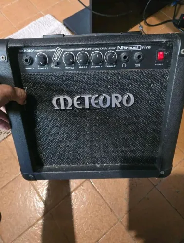 Caixa amplificadora