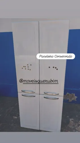 Paneleiro em aço Usado