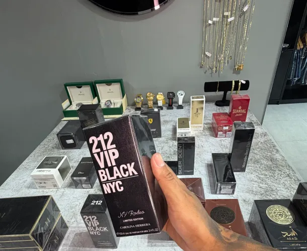 Perfume 212 VIP black