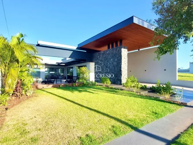 Casa à venda no bairro Centro - Porto Rico/PR