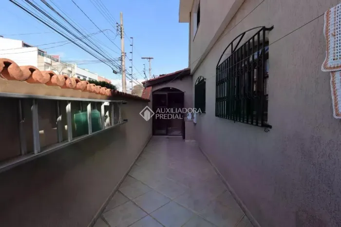 Sobrado à venda na Vila Pires - Conforto, espaço e exclusividade em 199m²