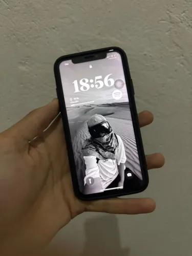 Iphone X : bateria 100% ,64gb e acompanha itens