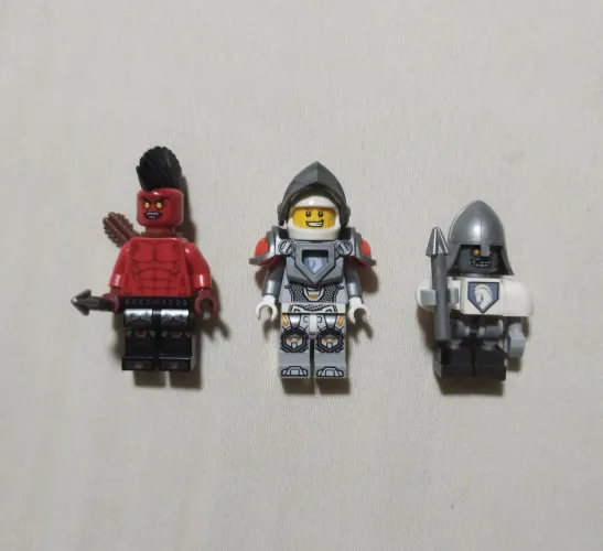 LEGO Nexo Knights 70312 - Lance's Mecha Horse, 2016.