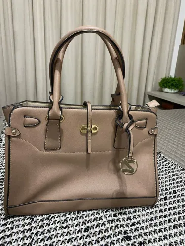 BOLSA AREZZO ORIGINAL - ESTADO DE LOJA - LUXO E ELEGÂNCIA