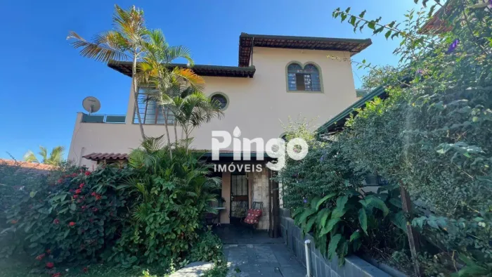 Casa com 4 dormitórios à venda, 212 m² por R$ 1.400.000,00 - Centro - Betim/MG