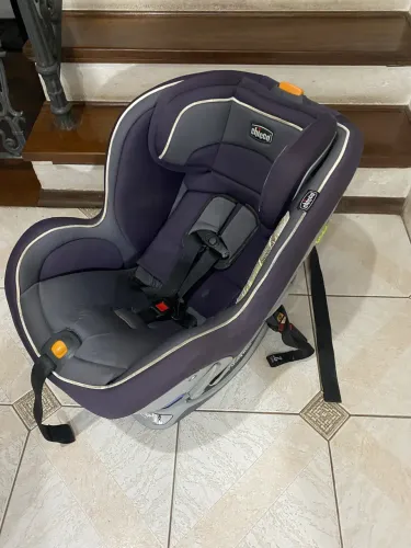 Cadeira Chicco até 32kg com 9 posições 