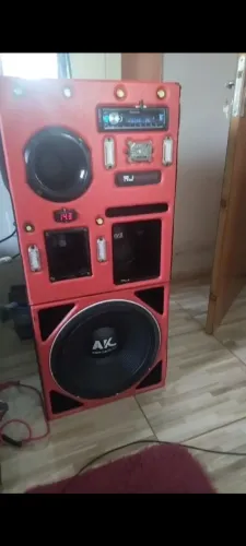 Som automotivo