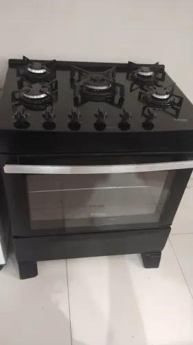 Fogão com mesa de vidro